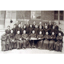 Institution Saint-Charles, Chauny (Aisne) 1929-1930.