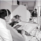Sanatorium des étudiantes : Vence : Galerie de cure : Ecoute de la radiophonie intérieure