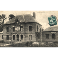 Torcy-le-Petit (S.-I.) - Mairie et Ecoles.
