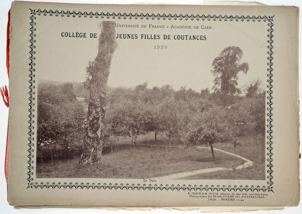 Collège de Jeunes Filles - Coutances. (Manche). 1929.