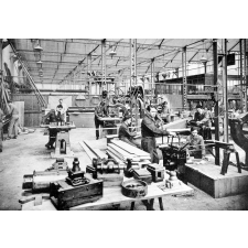 École Pratique d'Industrie de Puteaux, Rue Mars et Roty.