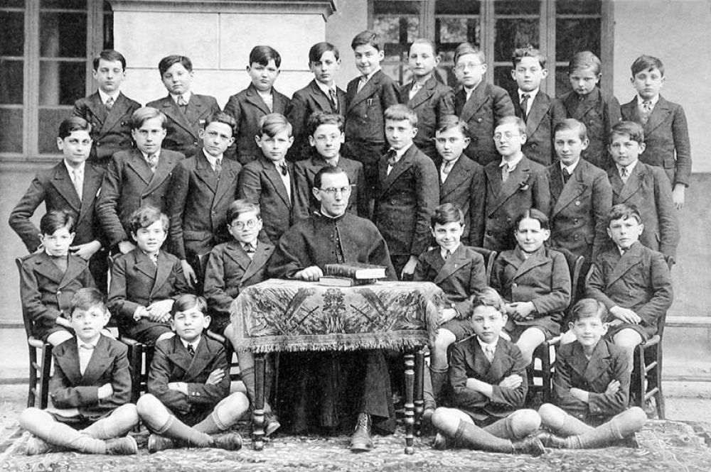 Ecole Saint-Caprais - Agen. (Lot-et -Garonne). 1933-1934.