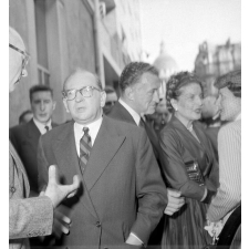 I.P.N. : Edgar Faure fait un discours à la jeunesse