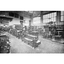 Ecole Primaire Supérieure et Ecole Pratique de Commerce et d'Industrie. Ville de Suresnes.