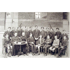 Institution Saint-Charles, Chauny (Aisne) 1929-1930.