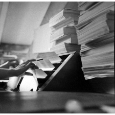 Centre National d'Enseignement Par Correspondance, Radio et Télévision. La confection des fascicules de cours.