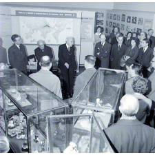 Correspondance Internationale Scolaire (C.S.I.) : inauguration d'une exposition à l'I.P.N.