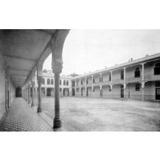 Collège de Jeunes Filles. Bône. 1932-1933. (Algérie).