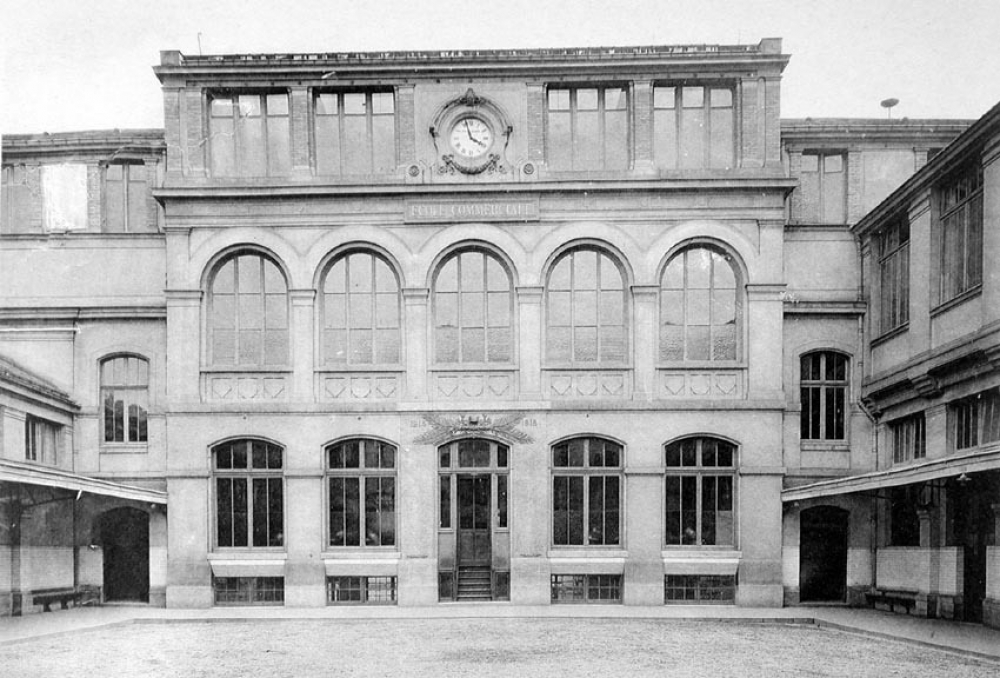 Chambre de Commerce de Paris - Ecole Commerciale, 39 Avenue Trudaine. 1938-1939. 