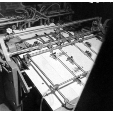 Ecole Estienne : machine utilisée dans un atelier