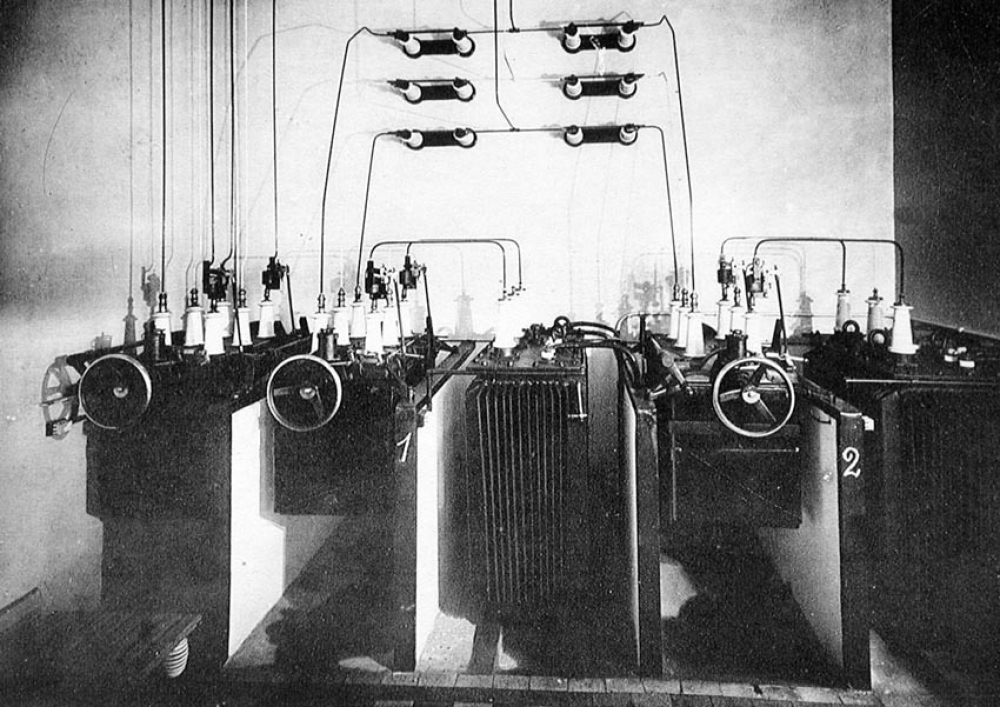 Ecole Nationale Professionnelle Jean Dupuy - Tarbes. 1928-1929. Industrie-Commerce-Hôtellerie.