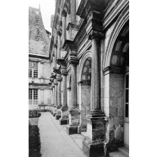 Château de Mesnières. (Seine-Inférieure). Institution St Joseph.