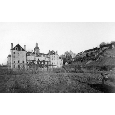 Ecole Normale d'Instituteurs des Basses-Pyrénées. Lescar. (Ancien Collège Barnabite : 17e, 18e Siècles).