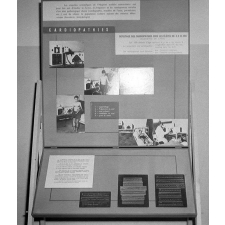Exposition à l'IPN (VI-54) : hygiène scolaire et universitaire
