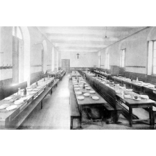 Ecole Libre Saint-Benoît - Ardouane. (Hérault). 1932-1933.