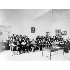 Pensionnat Saint-Joseph de l'Apparition - Beyrouth. 1929-1930. (Liban).