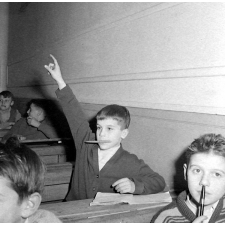Ecole primaire de garçons, rue Robert Estienne à Paris : un exercice de mathématiques