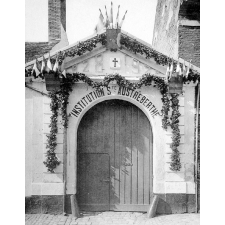 Collège Sainte-Austreberthe. Montreuil-Sur-Mer. Souvenir du Centenaire. 1828-1928.