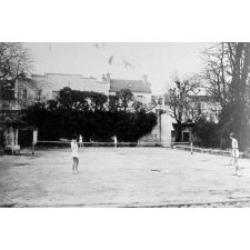 Collège de Jeunes Filles de Fontainebleau. Externat et Internat.