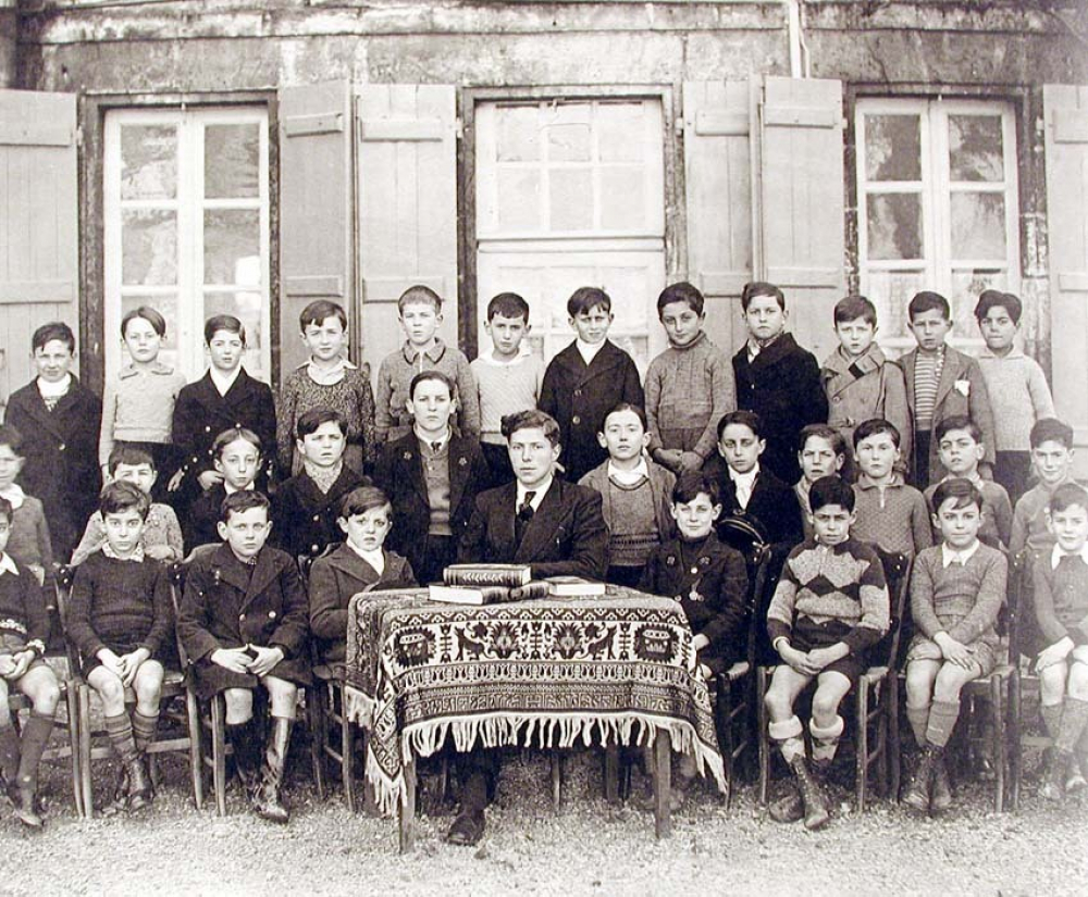 Ecole Saint-Joseph - Angoulême. Année Scolaire 1935-1936.