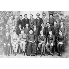 Petit Séminaire Sainte-Croix - Châteaugiron. (Ille et Vilaine). 1931-1932.