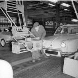 Régie Renault : la chaîne des Dauphines