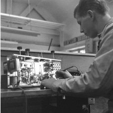 Centre d'instruction et de perfectionnement d'Air France : Montage radio