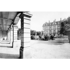 Institution Saint-Julien, 5, rue Tascher - le Mans.