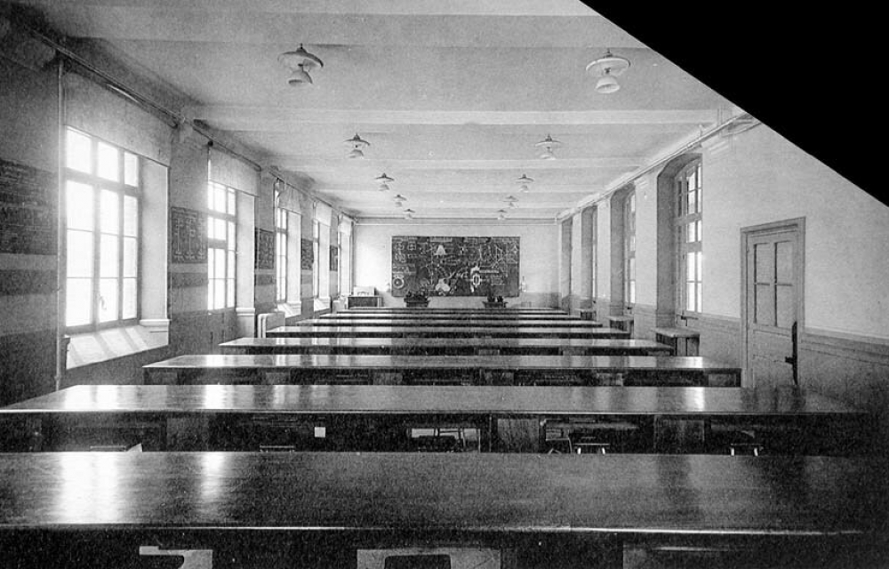 Ecole Nationale Professionnelle Ferdinand Buisson - Voiron. (Isère). 1937-1941.