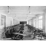 Ecole Nationale d'Horlogerie. Petite Mécanique - Électricité. Ecole Primaire Supérieure Préparatoire. Cluses (Haute-Savoie). 1937.