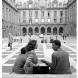 Rentrée scolaire à Paris : des étudiants à la Sorbonne