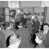Exposition I.P.N. : inauguration officielle. La vie dans les camps de prisonniers.