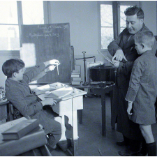 Ecole primaire. Le cours d'arithmétique.