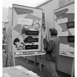 I.P.N. : exposition itinérante sur les relations culturelles, mars 1956