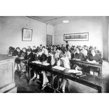Ecole Normale d'Institutrices. St-Germain-en-Laye - 1929.