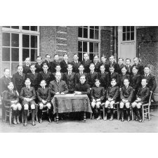 Institution Saint-Jude. Armentières. (Nord). Année 1937-1938.