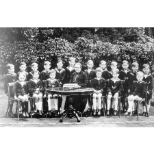 Ecole Libre Jeanne D'Arc, 25 bis, Rue Colbert - Lille. Année 1937-1938.
