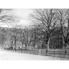 Ecole Saint-Joseph, 39, rue du Transvaal, Dijon. (Côte d'Or). 1926-1927.