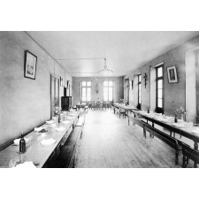 Institution Saint-Julien, 5, rue Tascher - le Mans.