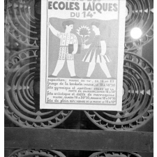 Mairie du XIVe arrondissement : exposition de travaux d'élèves. Affiche officielle de l'exposition.