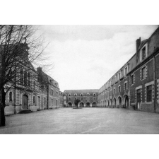 Institution St-Joseph - Fondée en 1543. Ancenis. (Loire - Atlantique). 1940-1941.
