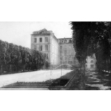 École Pratique de Commerce et d'Industrie et École Primaire Supérieure Jules Ferry. Versailles.   