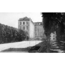 École Pratique de Commerce et d'Industrie et École Primaire Supérieure Jules Ferry. Versailles.