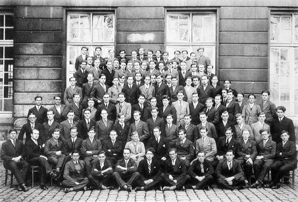 Ecole Nationale d'Arts et Métiers de Châlons-sur-Marne. (Marne). Octobre 1931.