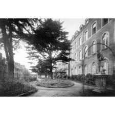 Institution Saint-Charles, Saint-Brieuc. (Côte d'Armor). 1936-1937.