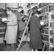 Bibliothèque des enfants à Paris : choix d'un livre