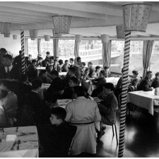 Voyage scolaire : le voyage sur le Rhin.