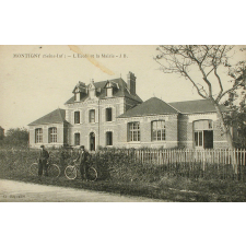 Montigny (S.-Inf.) - L'Ecole et la Mairie.