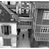 Cour intérieure d'un bâtiment.