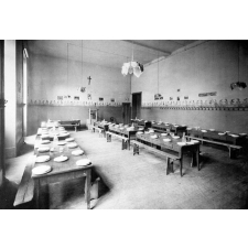 Ecole Notre-Dame de Mont-Roland - Dole. 1931-1932. (Jura).